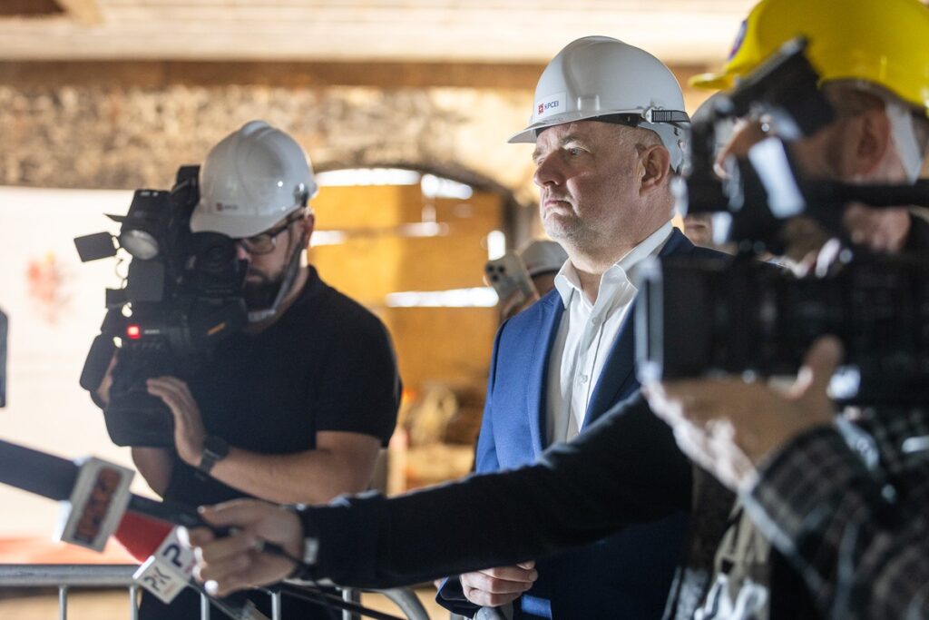 Wizyta na budowie Młyna Energii w Grudziądzu, fot. Szymon Zdziebło/tarantoga dla UMWKP