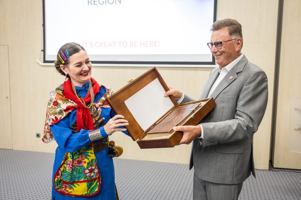 Spotkanie z artystami z Kurytyby, fot. Szymon Zdziebło/tarantoga dla UMWKP