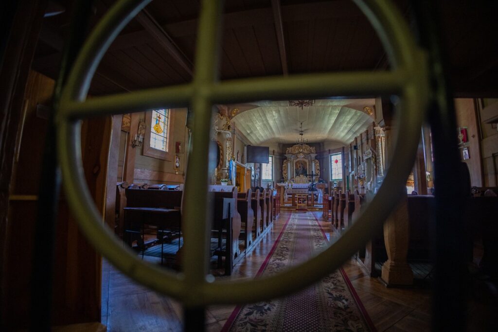 Kościół Narodzenia NMP w Strzelcach, fot. Mikołaj Kuras dla UMWKP