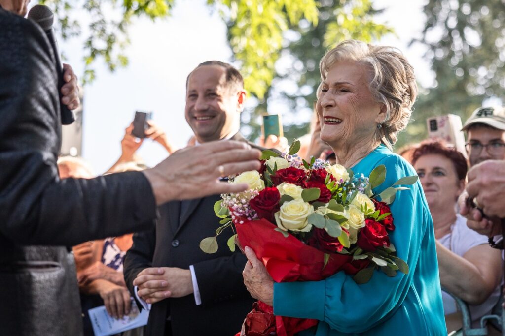 Otwarcie IV. Międzynarodowego Festiwalu „Vistula Sounds” im. Ireny Santor w Ciechocinku, fot. Szymon Zdziebło/tarantoga.pl dla UMWKP Opening of the 4th International Irena Santor Vistula Sounds Festival in Ciechocinek, photo by Szymon Zdziebło/tarantoga.pl for UMWKP