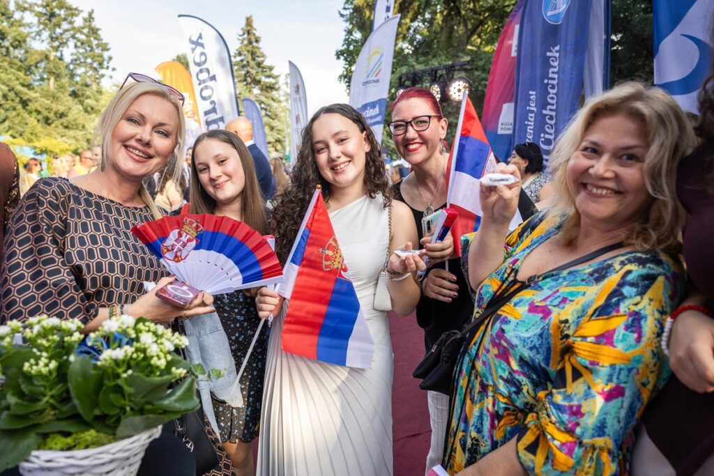 Otwarcie IV. Międzynarodowego Festiwalu „Vistula Sounds” im. Ireny Santor w Ciechocinku, fot. Szymon Zdziebło/tarantoga.pl dla UMWKP Opening of the 4th International Irena Santor Vistula Sounds Festival in Ciechocinek, photo by Szymon Zdziebło/tarantoga.pl for UMWKP