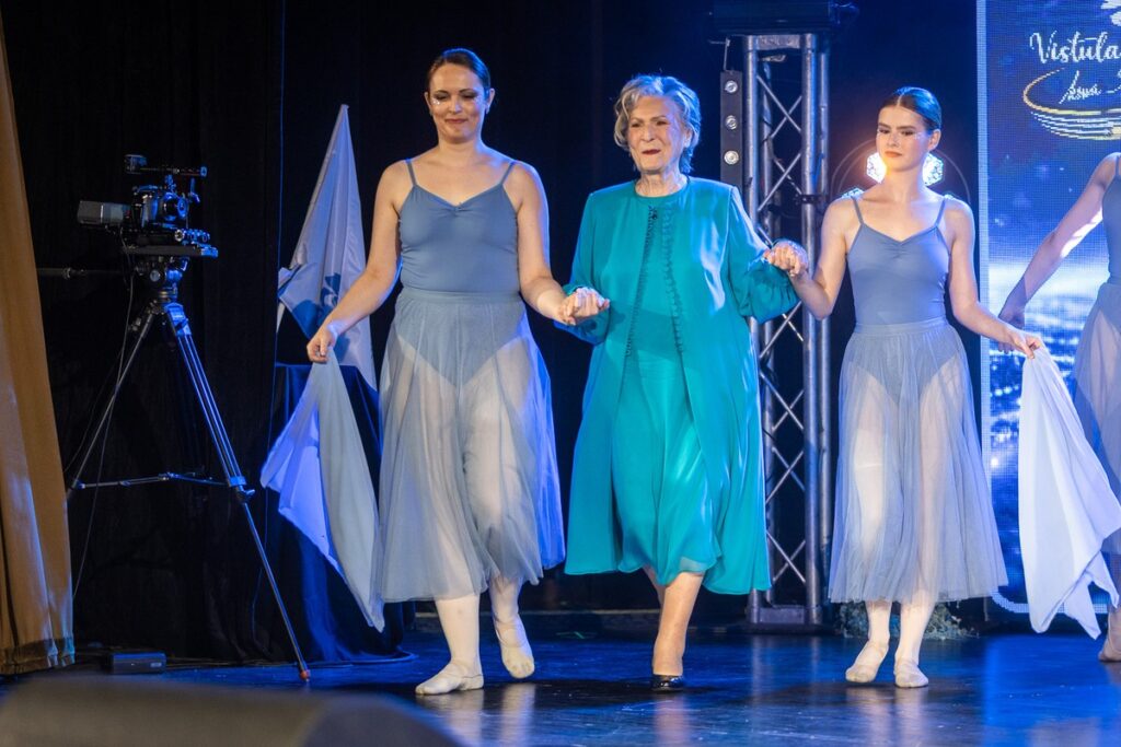 Otwarcie IV. Międzynarodowego Festiwalu „Vistula Sounds” im. Ireny Santor w Ciechocinku, fot. Szymon Zdziebło/tarantoga.pl dla UMWKP Opening of the 4th International Irena Santor Vistula Sounds Festival in Ciechocinek, photo by Szymon Zdziebło/tarantoga.pl for UMWKP