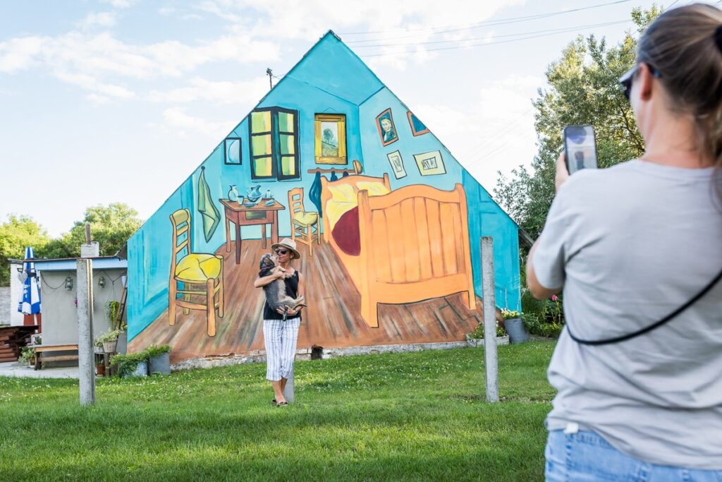 Murale w Brzózkach, fot. Tomasz Czachorowski/eventphoto.com.pl dla UMWKP