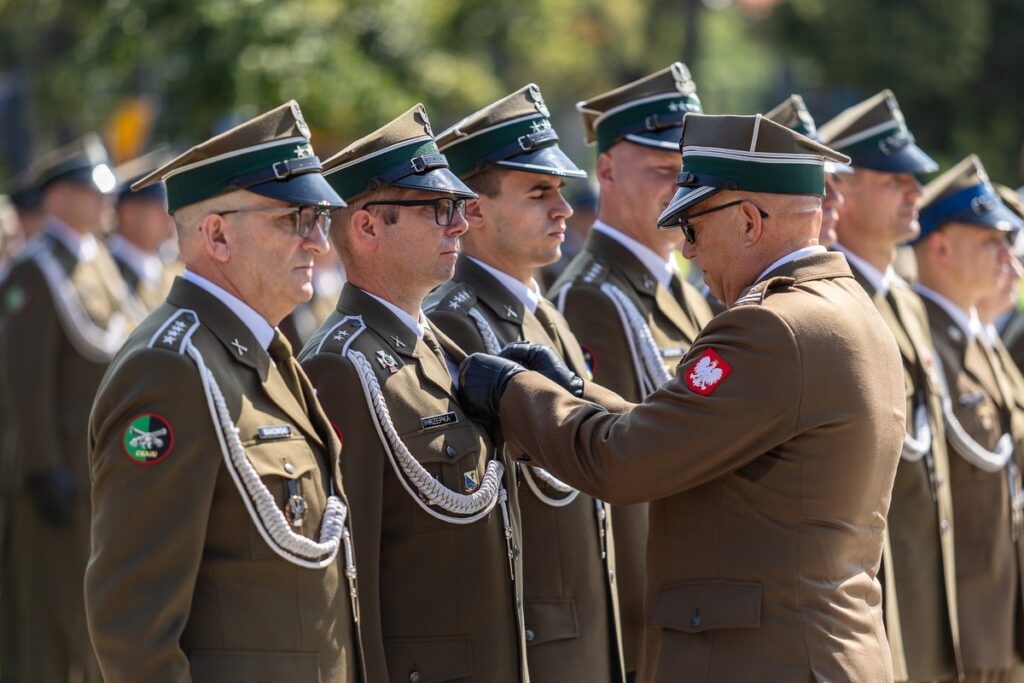 Polish Armed Forces Day in Toruń, photo by Szymon Zdziebło/tarantoga.pl dla UMWKP