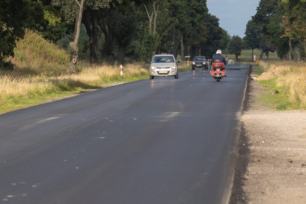 Modernizacja DW 557 Janiszewo-Stary Kobrzyniec, fot. Mikołaj Kuras dla UMWKP