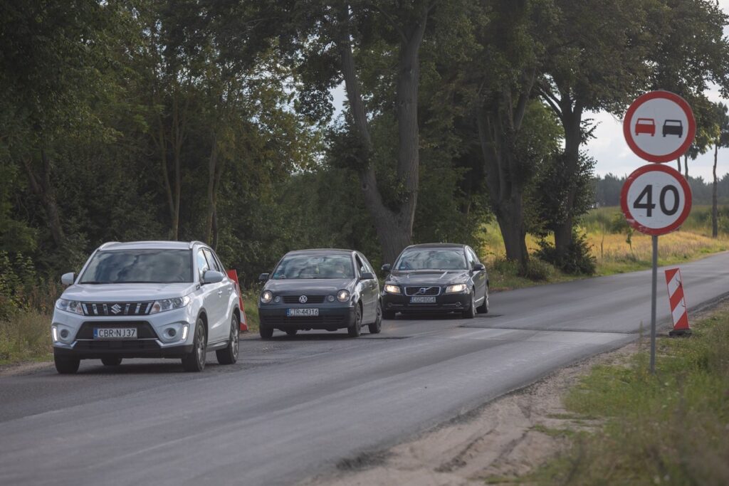 Modernizacja DW 557 Janiszewo-Stary Kobrzyniec, fot. Mikołaj Kuras dla UMWKP