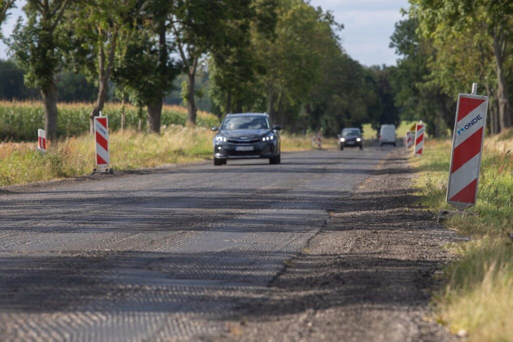 Modernizacja DW 558 Kłokock-Lipno, fot. Mikołaj Kuras dla UMWKP