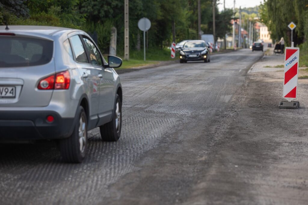 Modernizacja DW 558 Kłokock-Lipno, fot. Mikołaj Kuras dla UMWKP