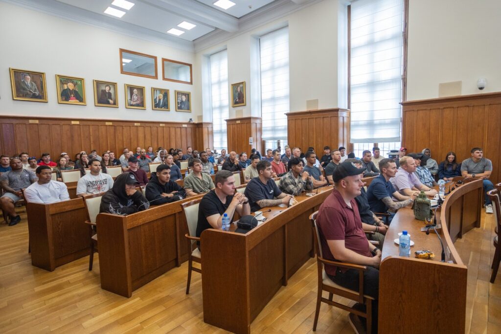 Ceremony welcoming American soldiers, photo by Mikołaj Kuras for the UMWKP