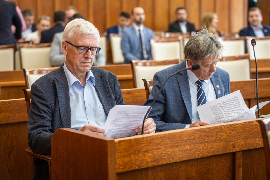 Sesja sejmiku województwa 25 sierpnia 2025, fot. Szymon Zdziebło/tarantoga dlaUMWKP