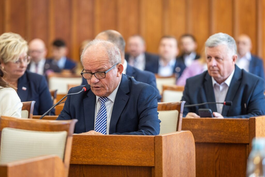 Sesja sejmiku województwa 25 sierpnia 2025, fot. Szymon Zdziebło/tarantoga dlaUMWKP