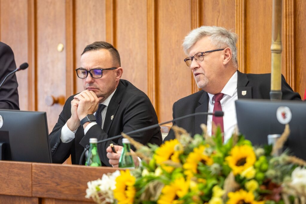 Sesja sejmiku województwa 25 sierpnia 2025, fot. Szymon Zdziebło/tarantoga dlaUMWKP