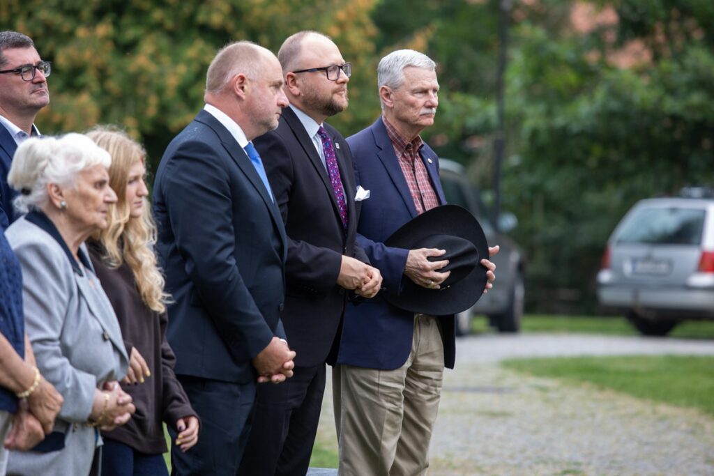 Uroczyste spotkanie w Przysieku, fot. Mikołaj Kuras dla UMWKP