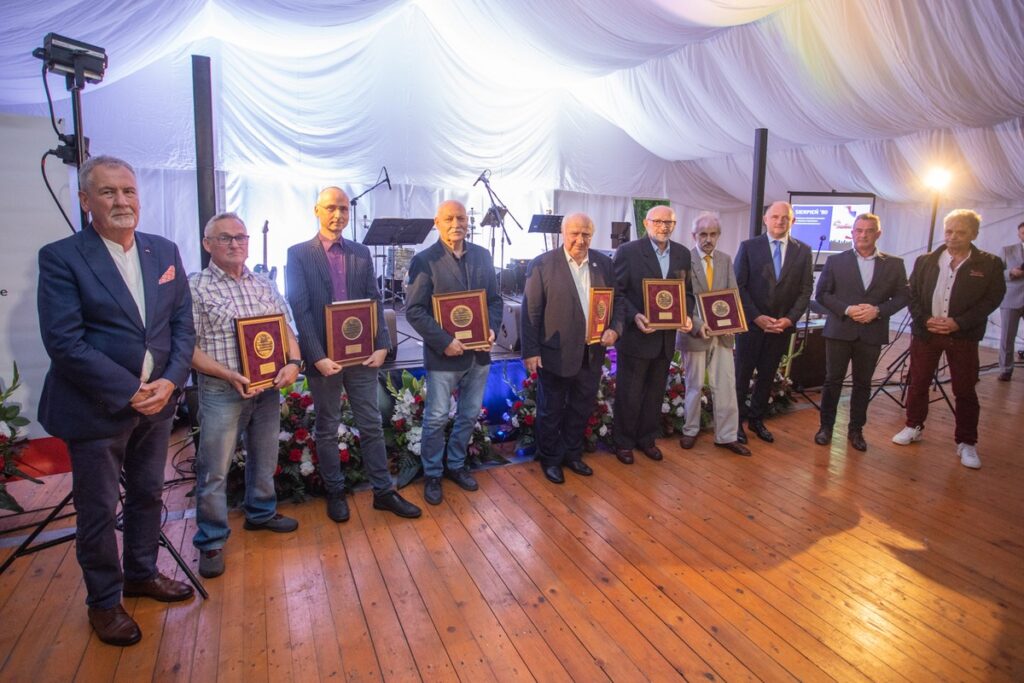 Uroczyste spotkanie w Przysieku, fot. Mikołaj Kuras dla UMWKP