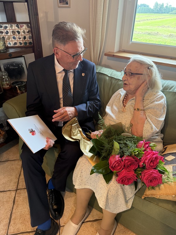 Wręczenie medalu Unitas Durat Stefanii Kamińskiej, fot. UMWKP