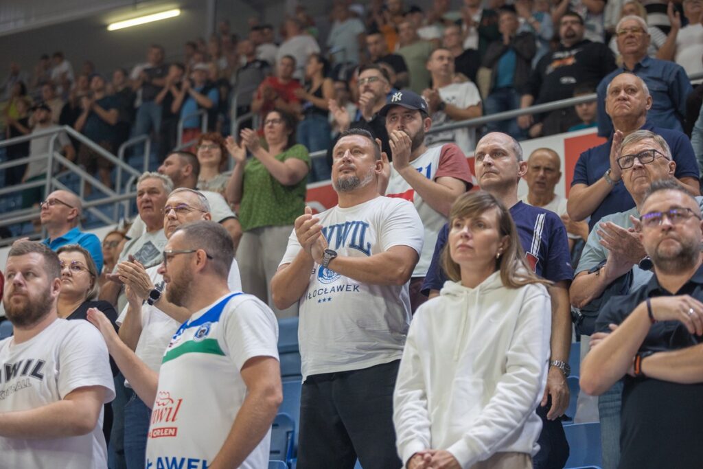 Finałowy mecz III Turnieju o Puchar Marszałka Województwa Kujawsko-Pomorskiego we włocławskiej Hali Mistrzów, fot. Mikołaj Kuras dla UMWKP