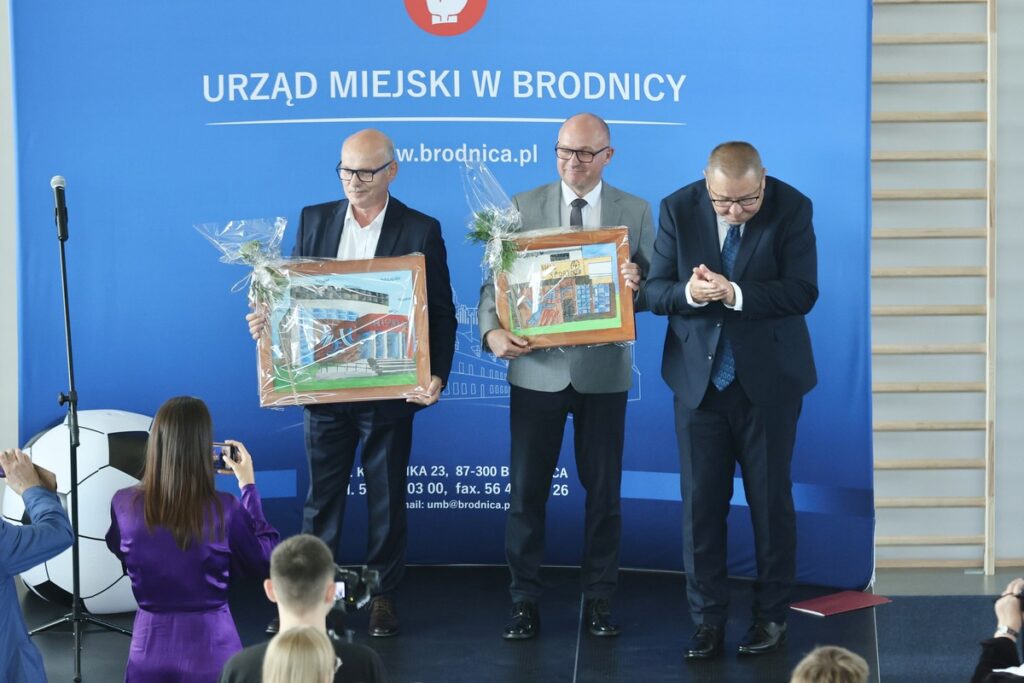 Otwarcie hali sportowej przy Zespole Szkół w Brodnicy, fot. Andrzej Goiński UMWKP