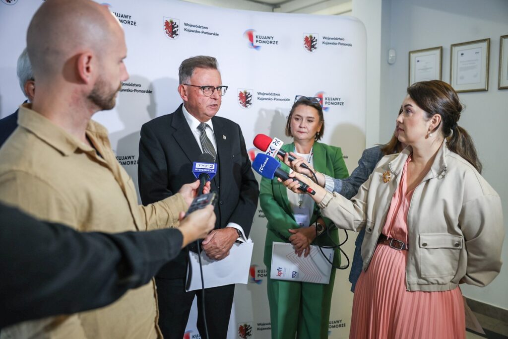 Press briefing before the inaugural meeting of the Development Council, photo: Szymon Zdziebło/tarantoga for UMWKP