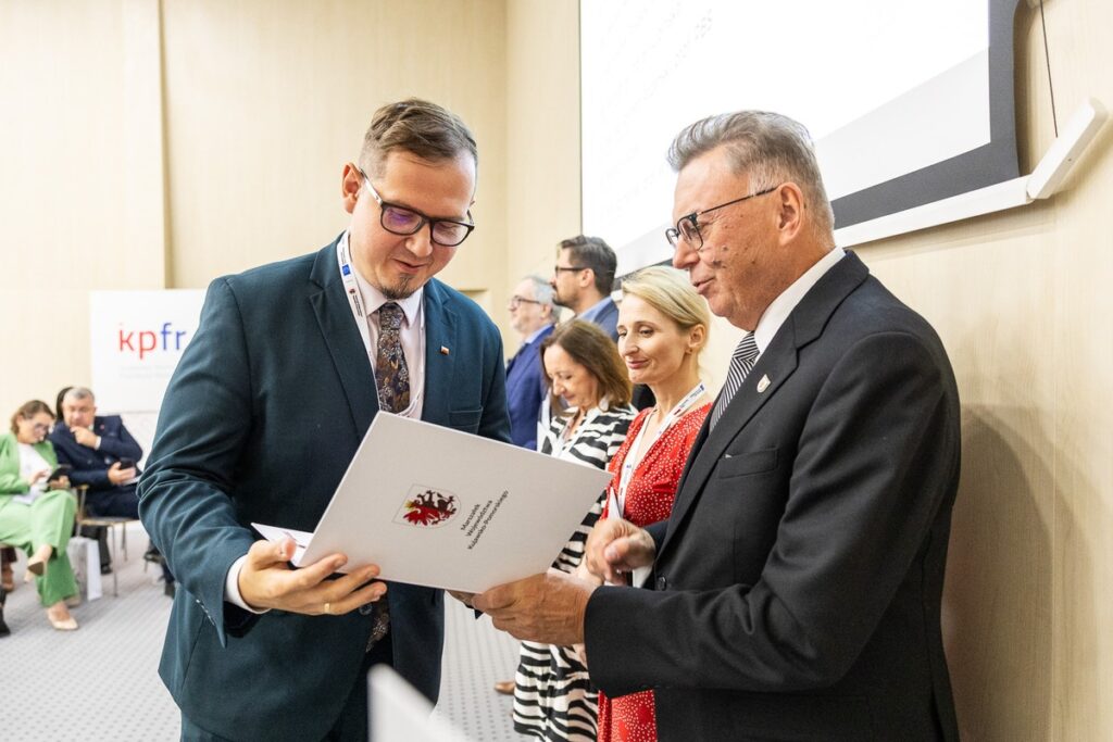 Inaugural meeting of the Economic Development Council of the Kujawsko-Pomorskie voivodship, photo: Szymon Zdziabło, tarantoga.pl for UMWKP