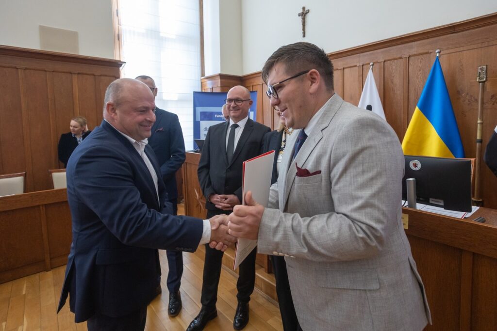 The award ceremony of EFKP and NRP contracts, photo by Mikołaj Kuras for UMWKP