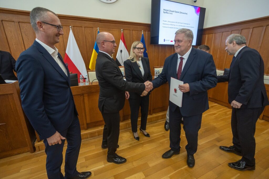 The award ceremony of EFKP and NRP contracts, photo by Mikołaj Kuras for UMWKP