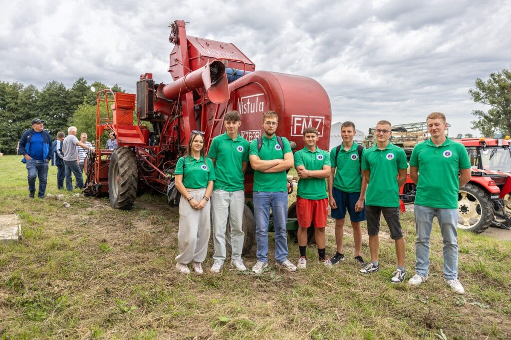 2nd Festival of the Traditional Polish Countryside in Borówno, photo by Szymon Zdziebło, tarantoga.pl for UMWKP