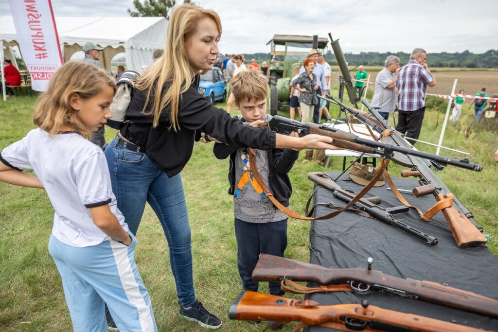 2nd Festival of the Traditional Polish Countryside in Borówno, photo by Szymon Zdziebło, tarantoga.pl for UMWKP