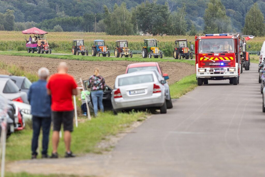 2nd Festival of the Traditional Polish Countryside in Borówno, photo by Szymon Zdziebło, tarantoga.pl for UMWKP