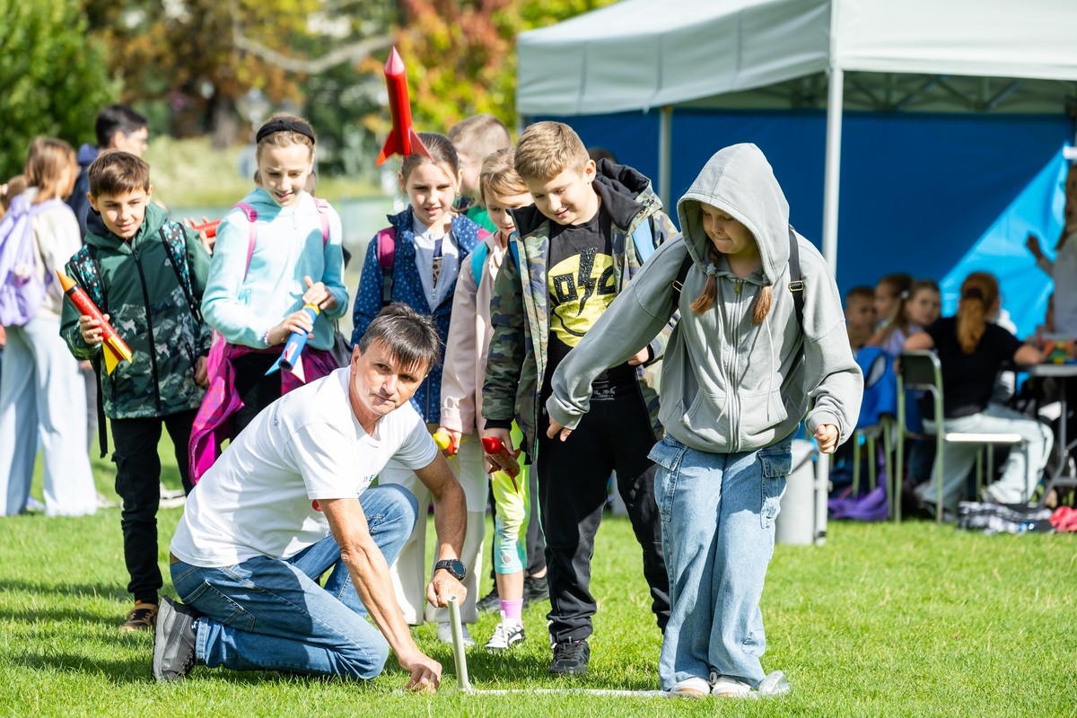 Piknik naukowy astrobaza Bydgoszcz, fot. Tomasz Czachorowski/eventphoto.com.pl dla UMWKP