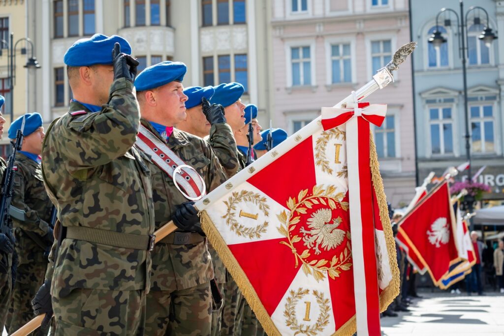 Obchody 86. rocznicy napaści sowieckiej Rosji na Polskę oraz Dnia Sybiraka w Bydgoszczy, fot. Tomasz Czachorowski/eventphoto.com.pl dla UMWKP