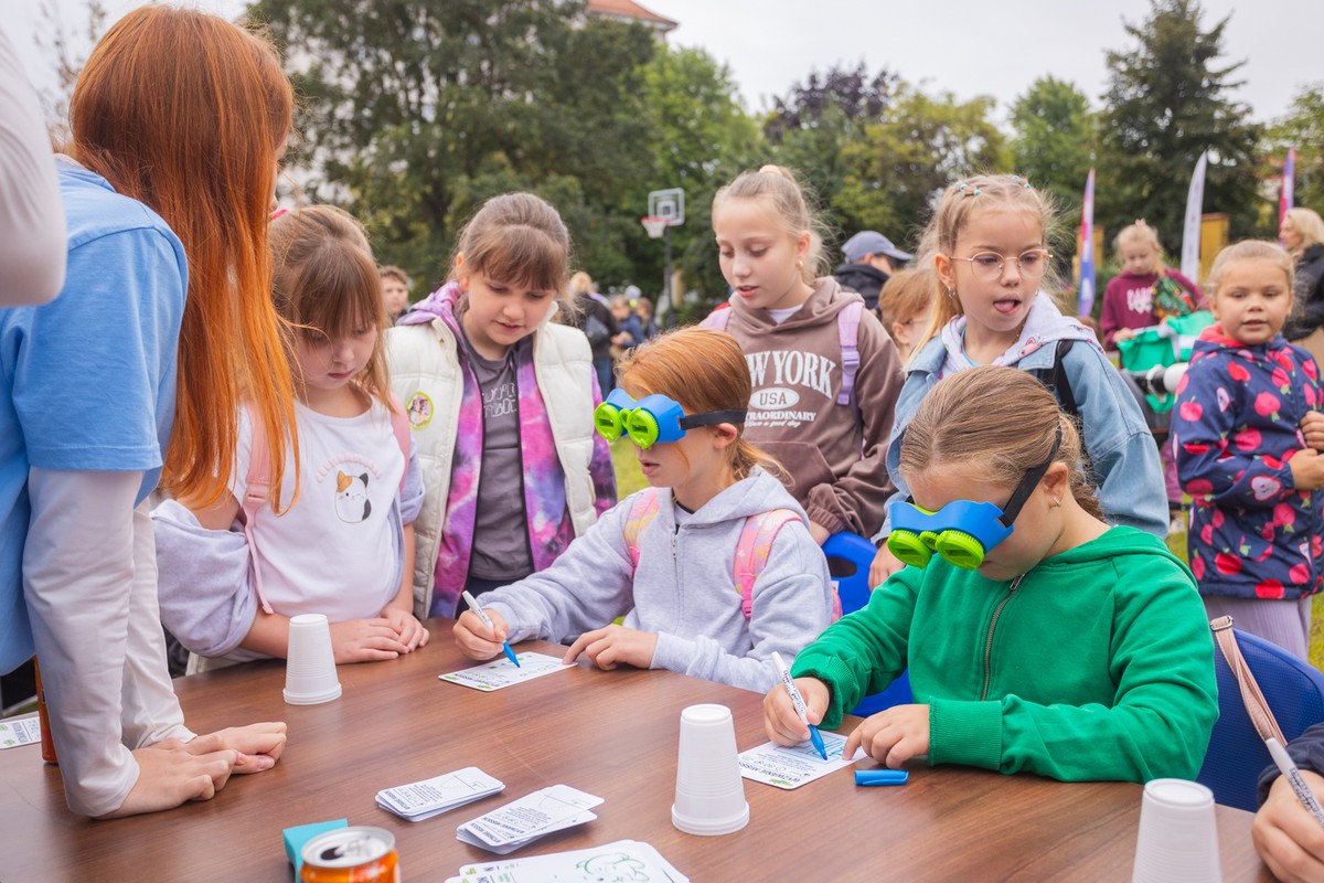 Piknik naukowy Astrobaza Włocławek, fot. Mikołaj Kuras dla UMWKP