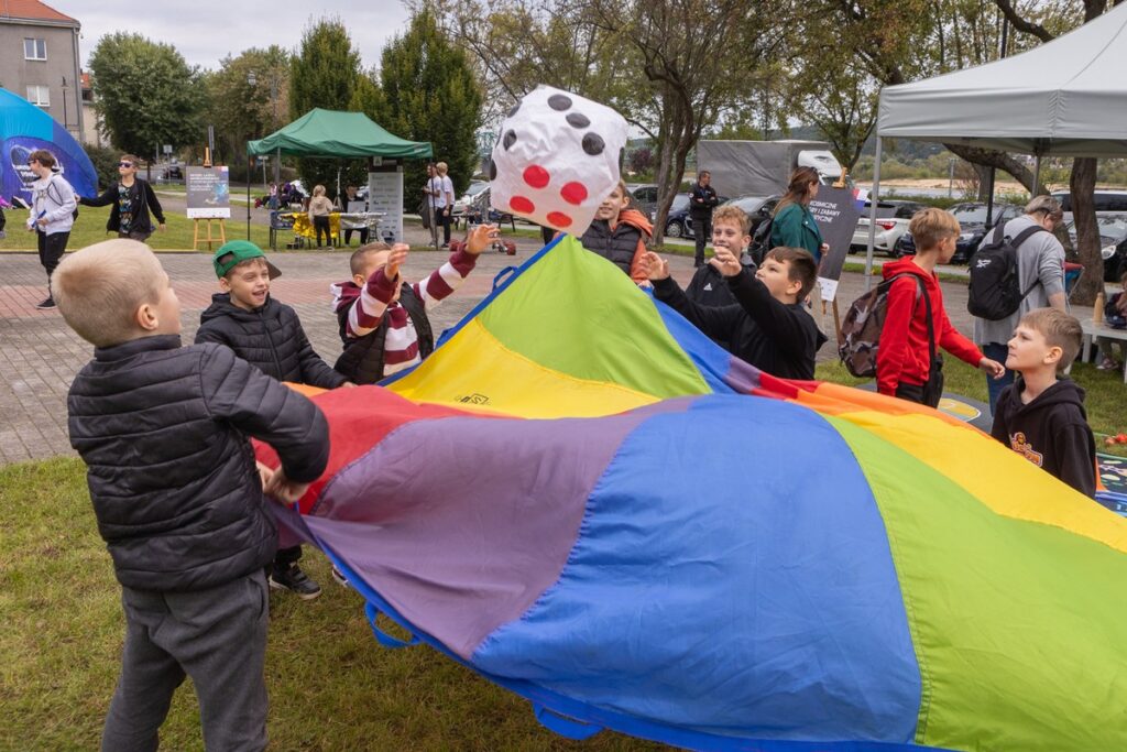 Piknik naukowy Astrobaza Włocławek, fot. Mikołaj Kuras dla UMWKP