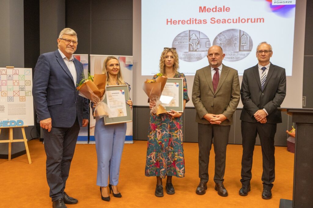 Wręczenie nagród Hereditas Saeculorum i Musejon, fot. Mikołaj Kuras dla UMWKP