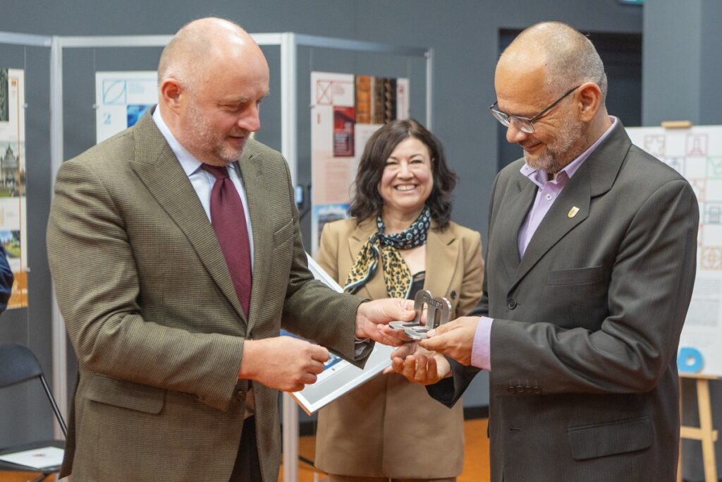 Wręczenie nagród Hereditas Saeculorum i Musejon, fot. Mikołaj Kuras dla UMWKP