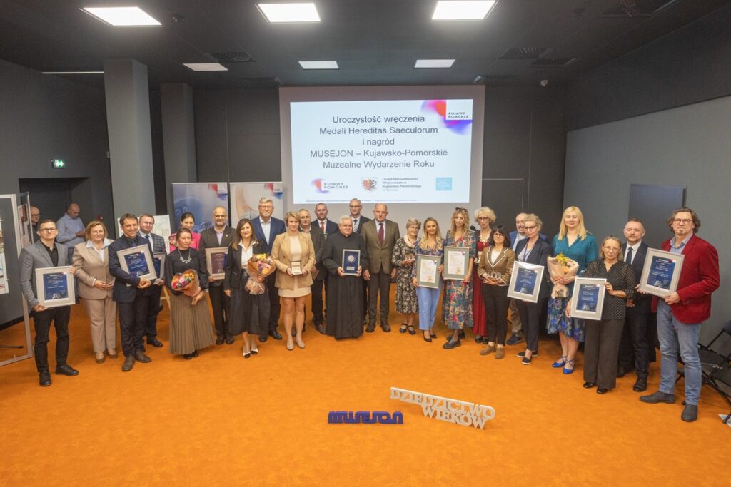 Wręczenie nagród Hereditas Saeculorum i Musejon, fot. Mikołaj Kuras dla UMWKP