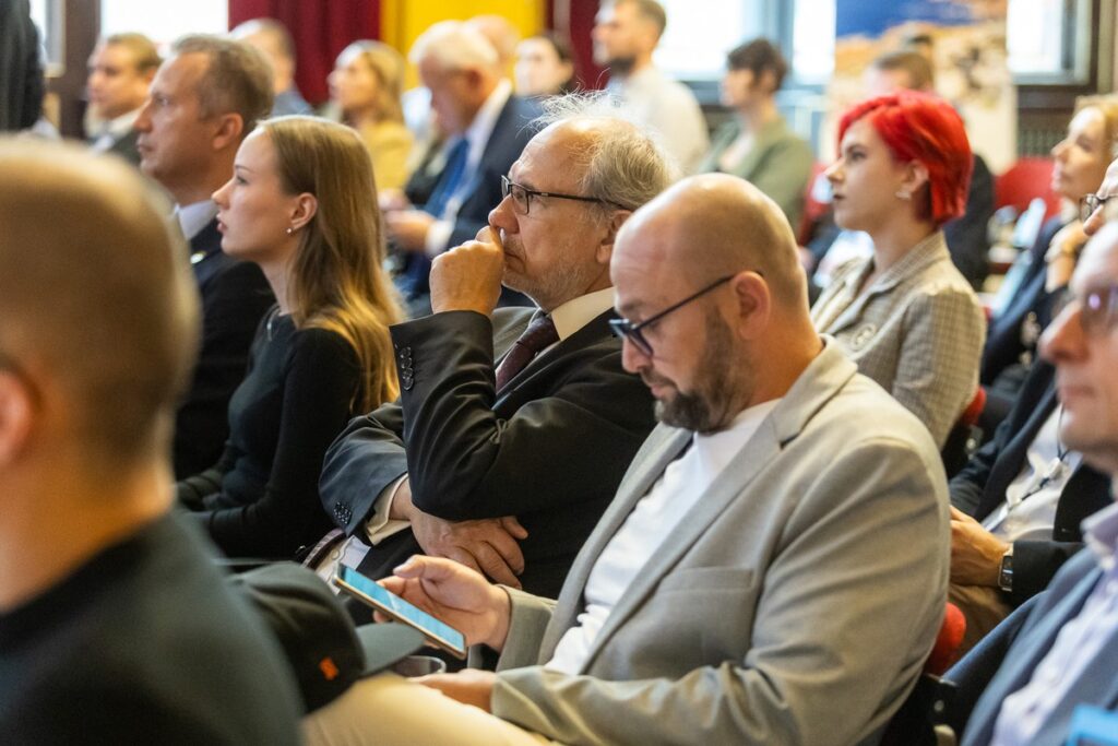 II Polsko-Litewskie Forum Biznesowe w Toruniu, fot. Szymon Zdziebło/tarantoga dla UMWKP