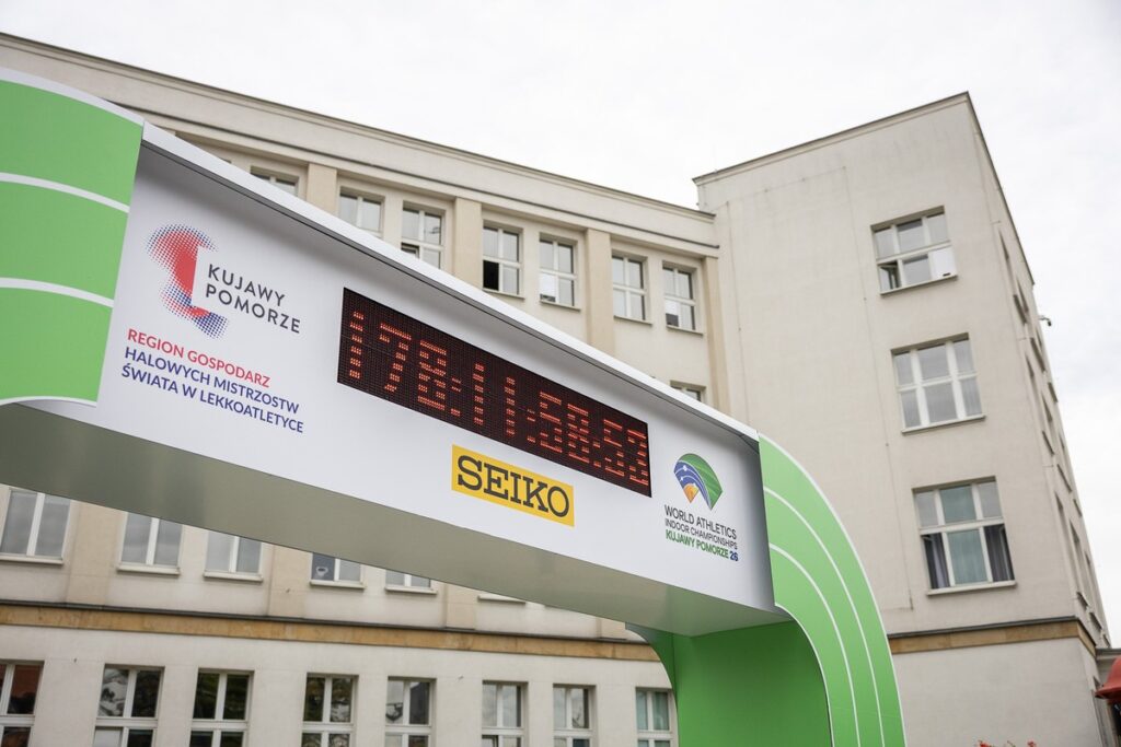 Uroczystość uruchomienia zegara odliczającego czas do HMŚ Kujawy Pomorze 26, fot. Szymon Zdziebło/tarantoga.pl dla UMWKP