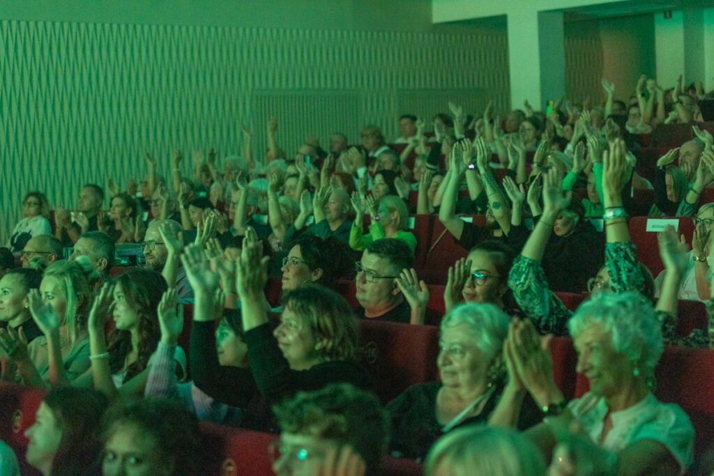 Koncert „Michał Szpak symfonicznie” w Inowrocławiu, fot. Mikołaj Kuras dla UMWKP