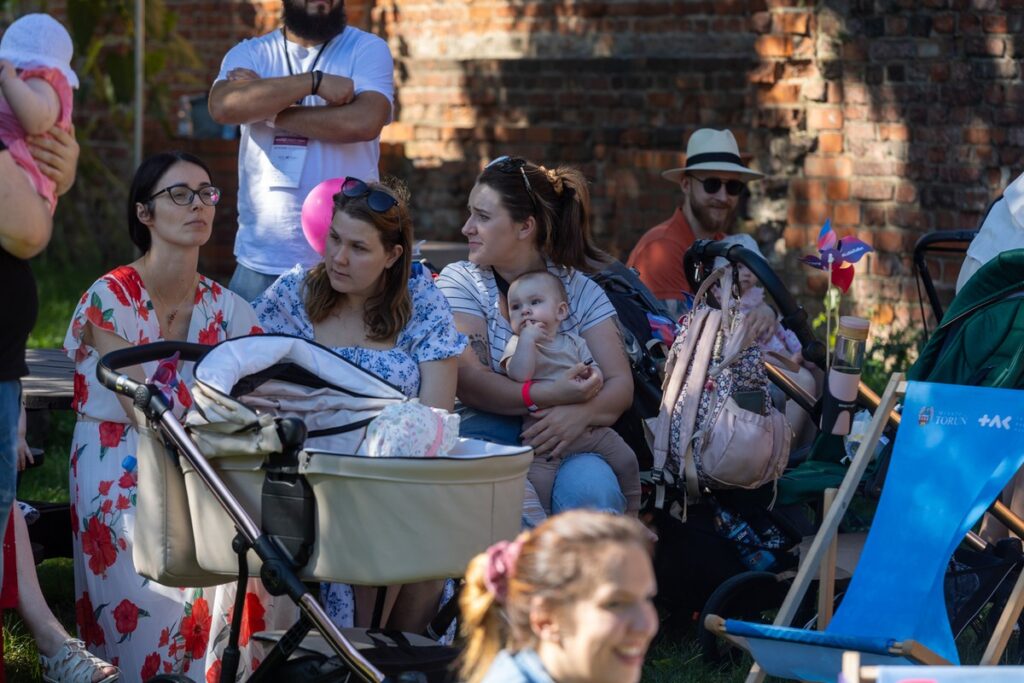 „Marsz mocy mam” w Toruniu, fot. Mikołaj Kuras dla UMWKP