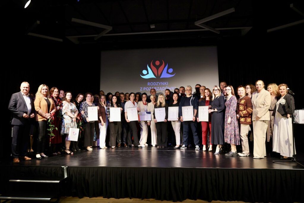 Gala wręczenia nagród w konkursie „Rodzynki z pozarządówki”, fot. Andrzej Goiński/UMWKP