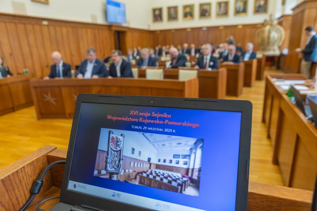 Sesja sejmiku województwa, fot. Mikołaj Kuras dla UMWKP