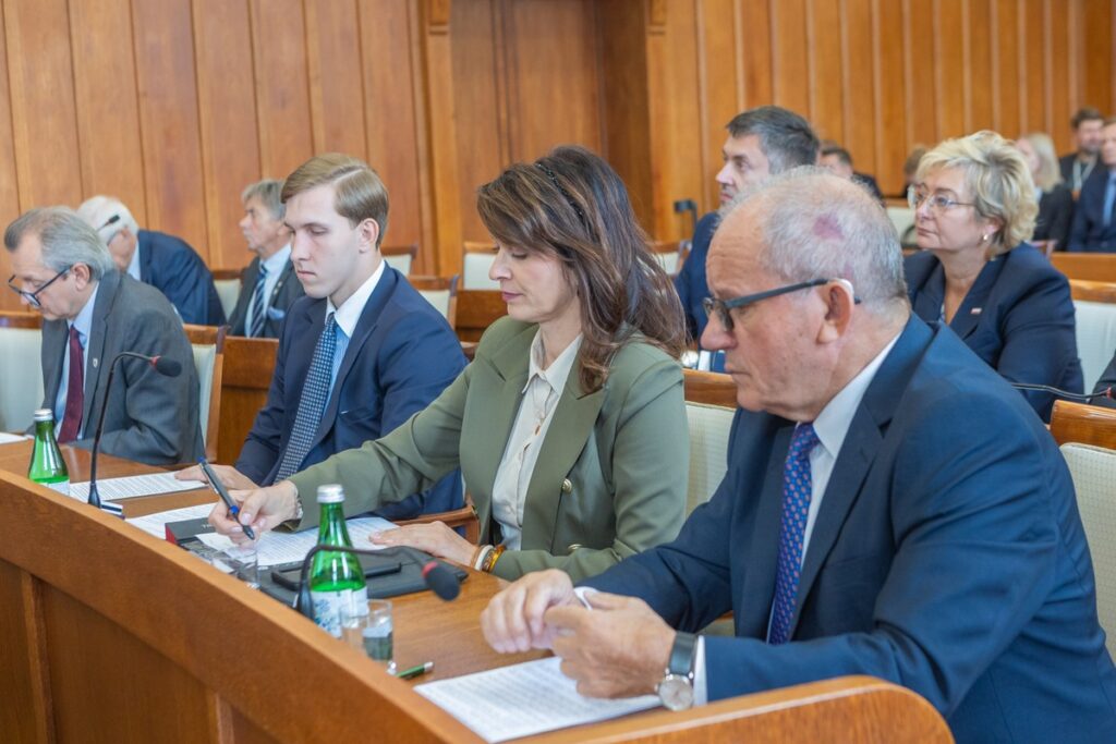 Sesja sejmiku województwa, fot. Mikołaj Kuras dla UMWKP