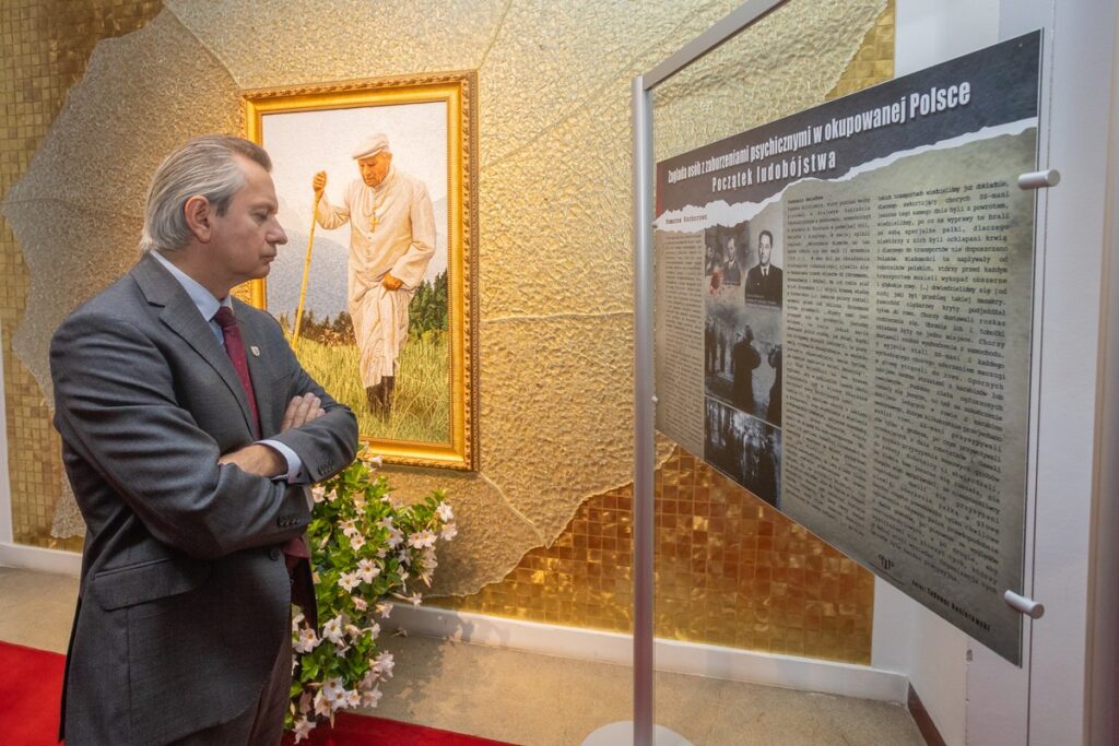 Wernisaż wystawy „Zagłada chorych psychicznie podczas II wojny światowej w okupowanej Polsce. Początek ludobójstwa”, fot. Mikołaj Kuras dla UMWKP