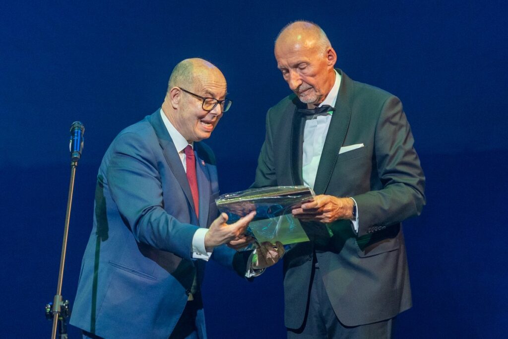 Jubileusz 50-lecia pracy zawodowej prof. Marka Jackowskiego, fot. Mikołaj Kuras dla UMWKP