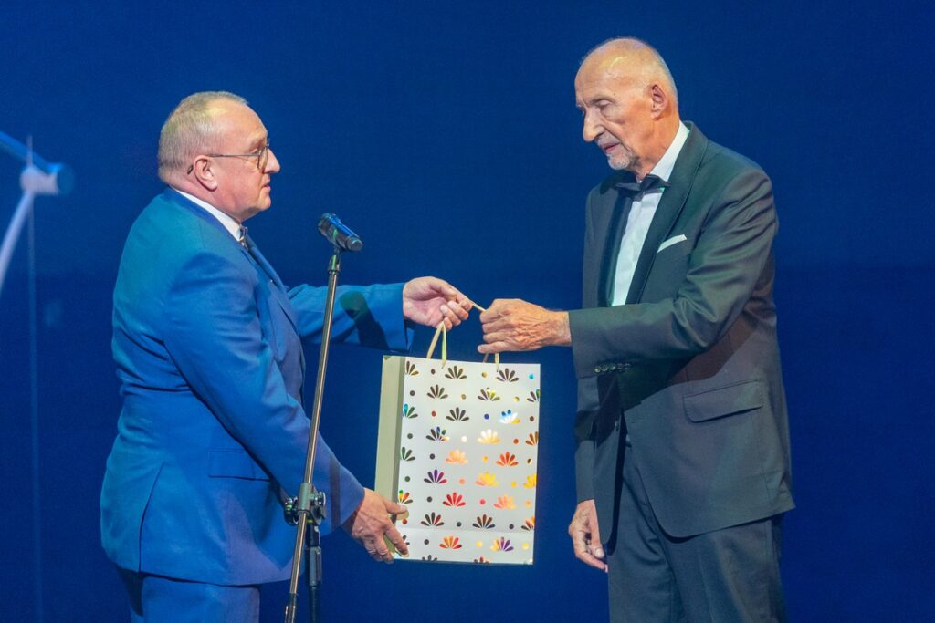 Jubileusz 50-lecia pracy zawodowej prof. Marka Jackowskiego, fot. Mikołaj Kuras dla UMWKP