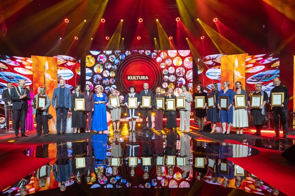 XXV Gala Nagród Marszałka, fot. Szymon Zdziebło/tarantoga.pl dla UMWKP