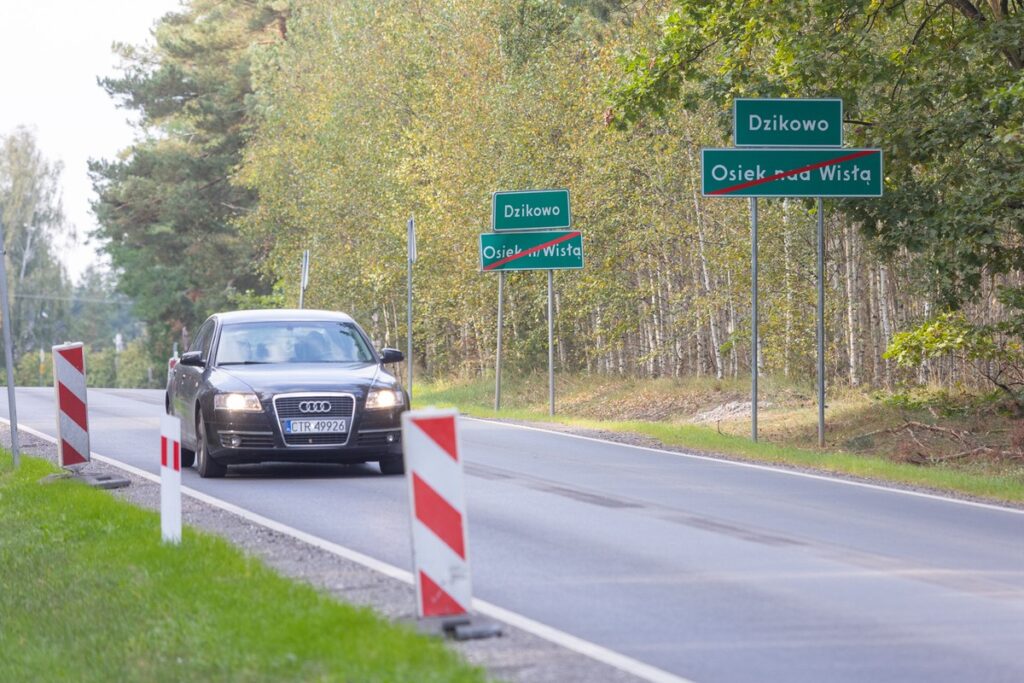 Regional Road 258 Osiek–Dzikowo, photo by Mikołaj Kuras for the UMWKP