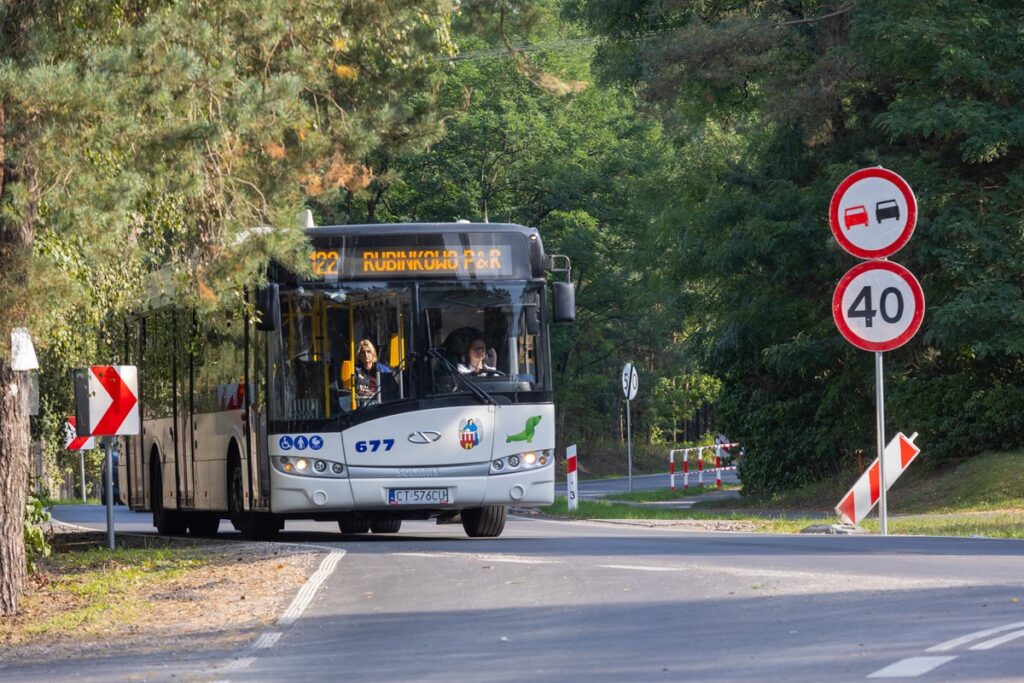 Regional Road 258 Osiek–Dzikowo, photo by Mikołaj Kuras for the UMWKP