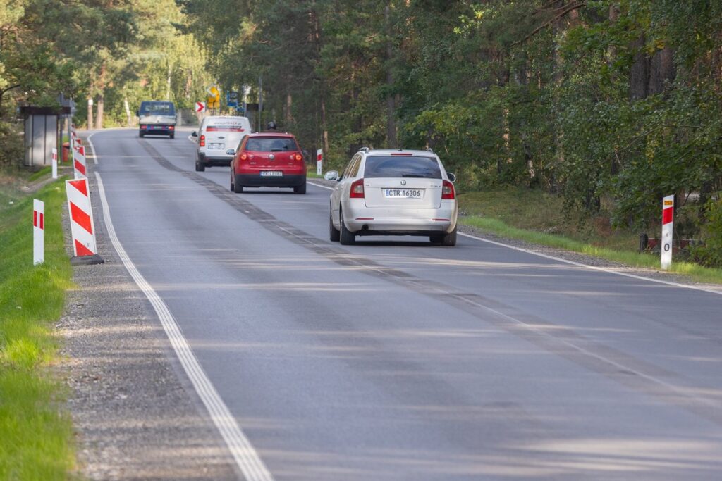 Regional Road 258 Osiek–Dzikowo, photo by Mikołaj Kuras for the UMWKP