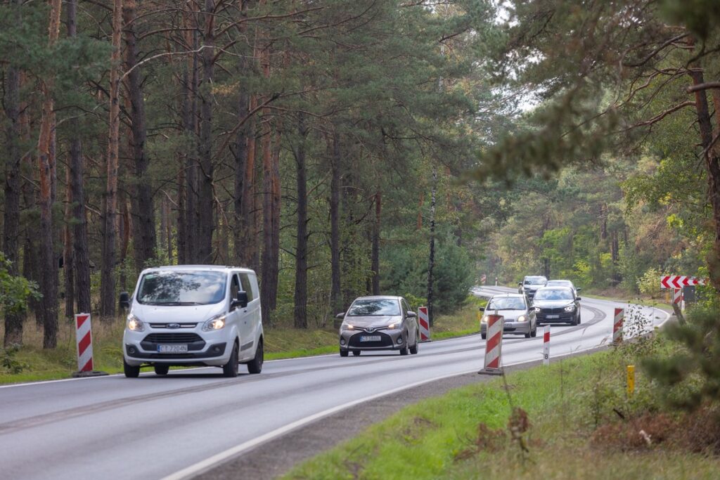 Regional Road 258 Osiek–Dzikowo, photo by Mikołaj Kuras for the UMWKP